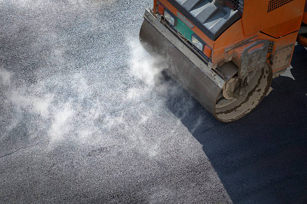 Asphalt Paving: Why It Remains a Top Choice for Driveways and Parking Lots Asphalt paving