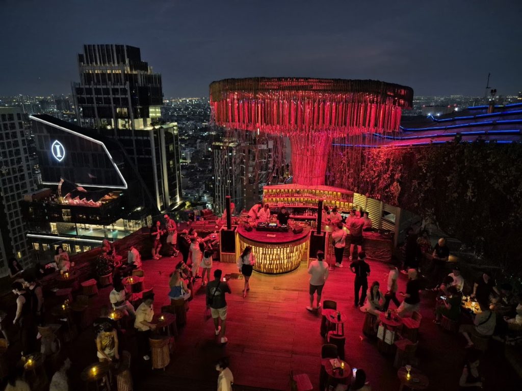 bars in bangkok
